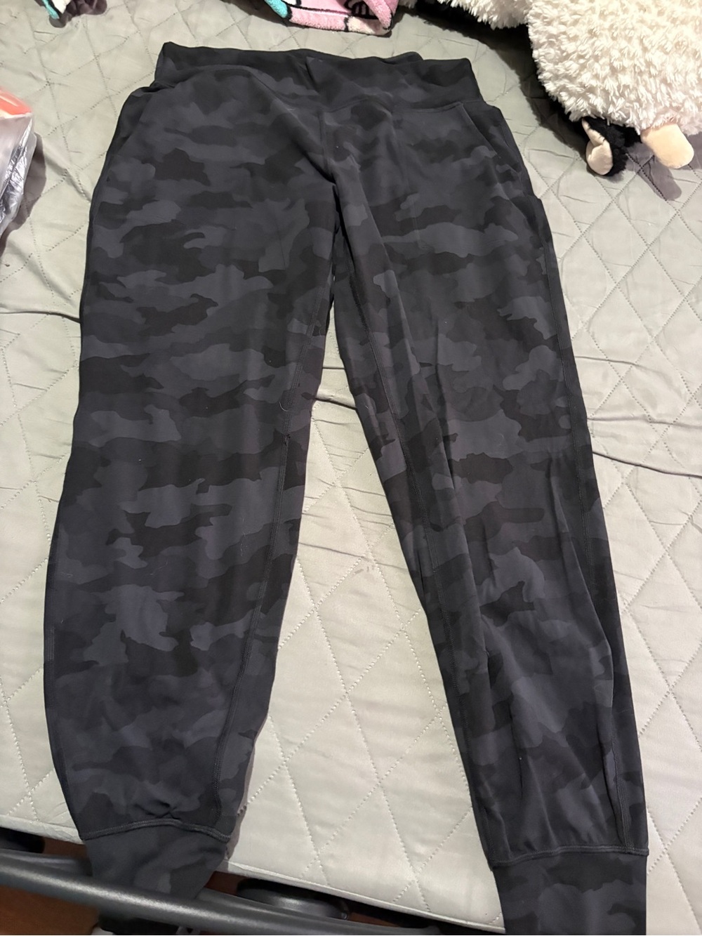lululemon athletica Black Grey Camo Leggings